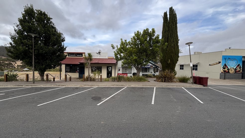 Click to view all images Shop 2, 22 Victor Harbor Road Mount Compass SA 5210 - Image 2