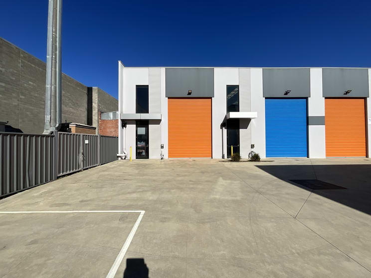 Click to view all images 5/15 Sullivan Street Moorabbin VIC 3189 - Image 1