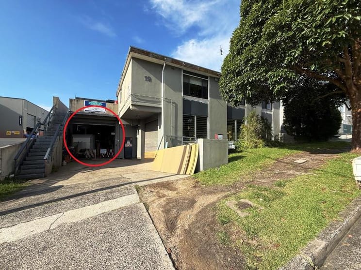 Click to view all images Cromer NSW 2099 - Image 1