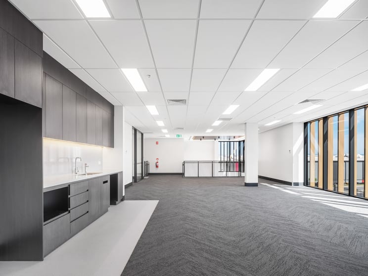 Click to view all images 1 Latitude Road Horsley Park NSW 2175 - Image 3