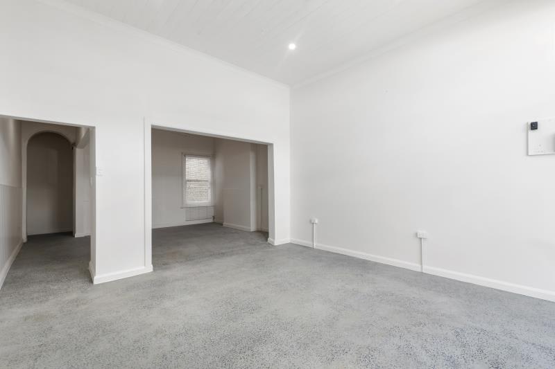Click to view all images 325 Swan Street Richmond VIC 3121 - Image 3