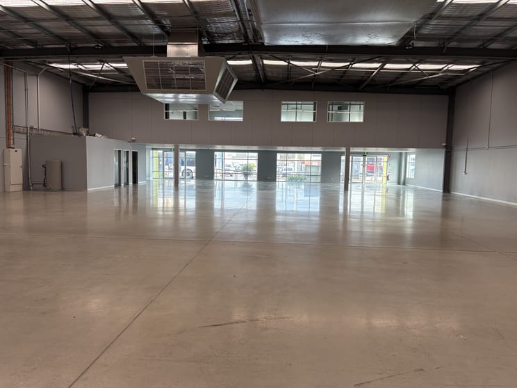 Click to view all images 183 Railway Terrace Mile End South SA 5031 - Image 3