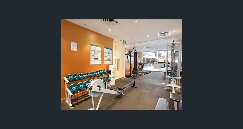 Click to view all images 401/480 Collins St Melbourne VIC 3004 - Image 2