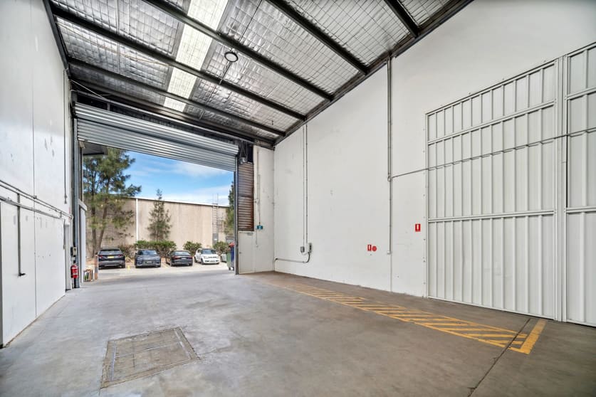 Click to view all images 2 176 Euston Road Alexandria Alexandria NSW 2015 - Image 2