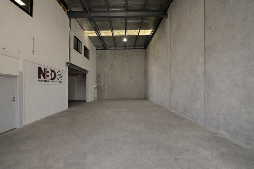 Click to view all images 3 / 5 Phillip Court Port Melbourne VIC 3207 - Image 2