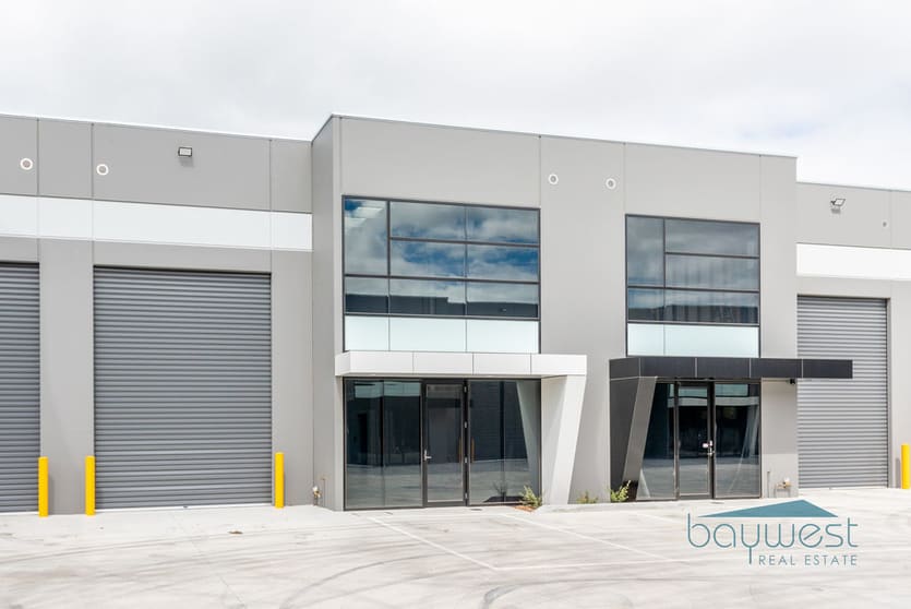 Click to view all images 15/76 Reid Parade Hastings VIC 3915 - Image 1