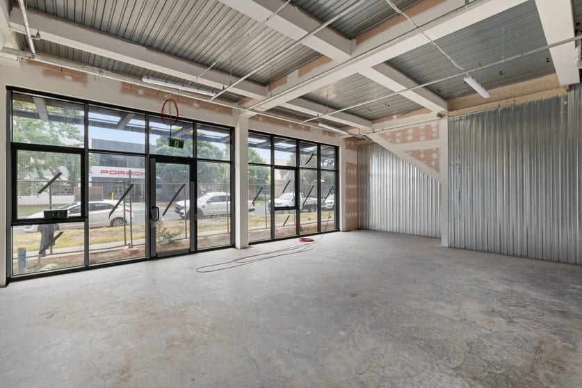 Click to view all images 360-380 Plummer Street Port Melbourne VIC 3207 - Image 3