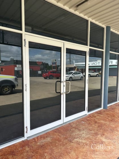 Click to view all images 5/276 Ross River Road Aitkenvale QLD 4814 - Image 3