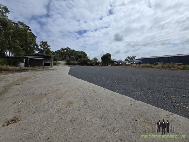 Click to view all images 24 Andrew Campbell Dr Narangba QLD 4504 - Image 3