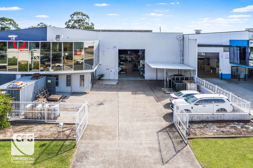Click to view all images 5 Koonya Circuit Caringbah NSW 2229 - Image 1