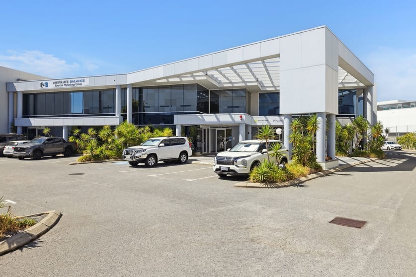 Click to view all images 4 Gould Street Osborne Park WA 6017 - Image 2