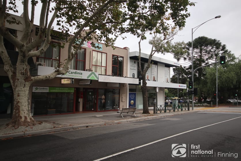 Click to view all images Level 1, 2/4A Gloucester Berwick VIC 3806 - Image 2