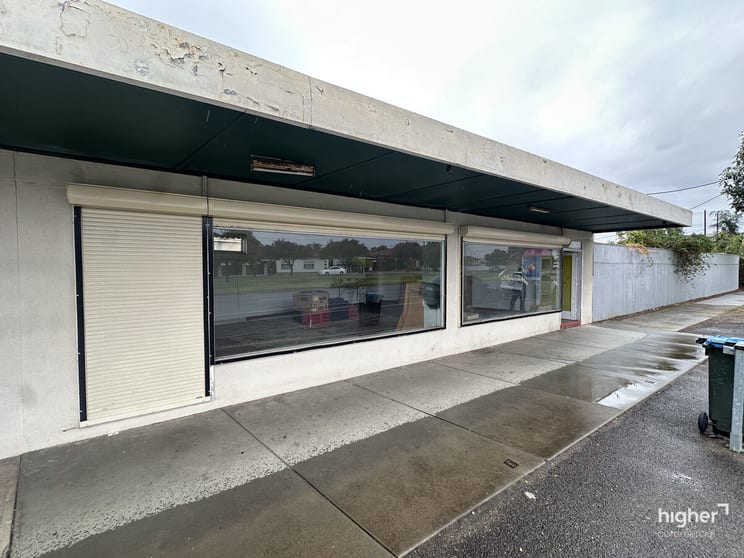 Click to view all images 28-30 Airport Road Brooklyn Park SA 5032 - Image 2