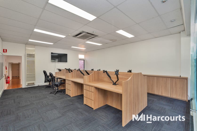 Click to view all images 1059 Riversdale Road Surrey Hills VIC 3127 - Image 2