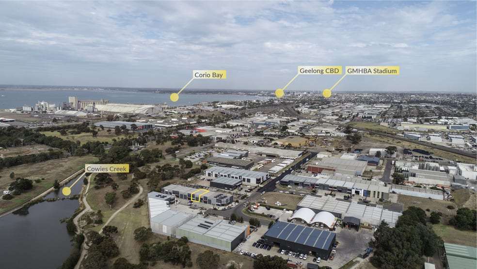 Click to view all images 3/36-38 Saunders Street North Geelong VIC 3215 - Image 1