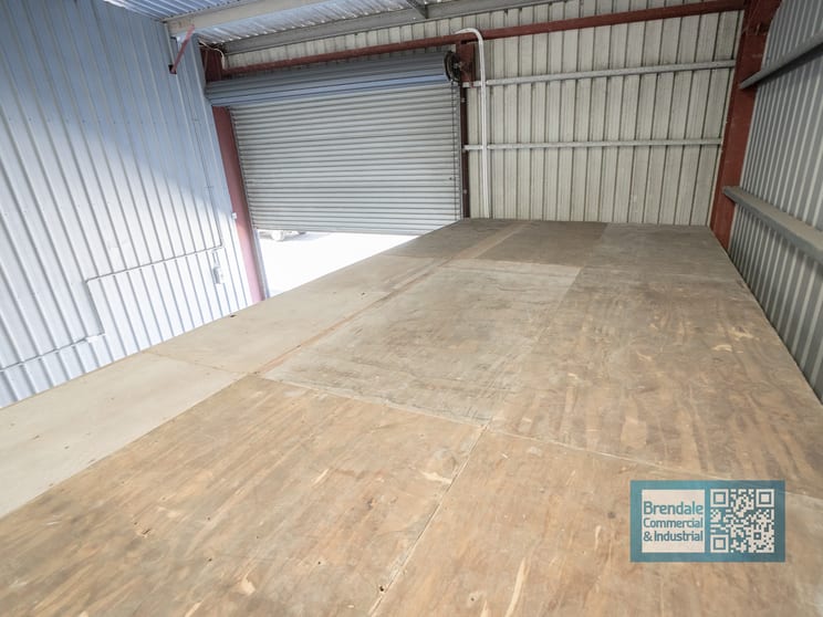 Click to view all images Lawnton QLD 4501 - Image 3