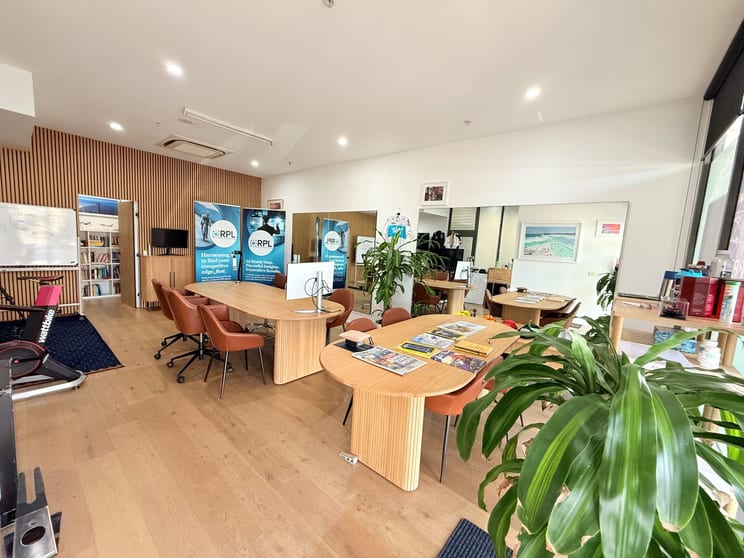Click to view all images 2/18-34 Station Street Sandringham VIC 3191 - Image 2