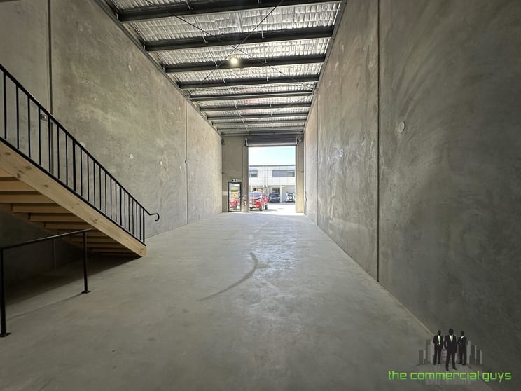 Click to view all images 15/38 Alta Rd Caboolture QLD 4510 - Image 3