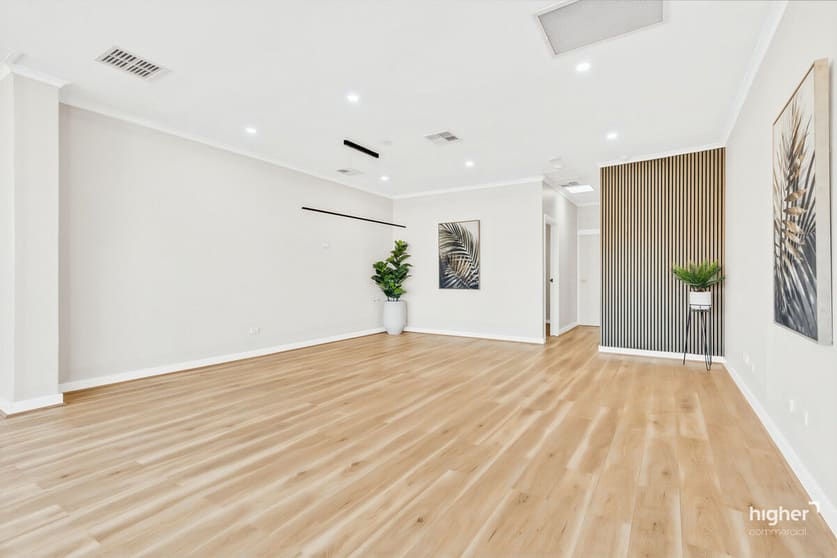 Click to view all images Shop 6/130 Belair Road Hawthorn SA 5062 - Image 3
