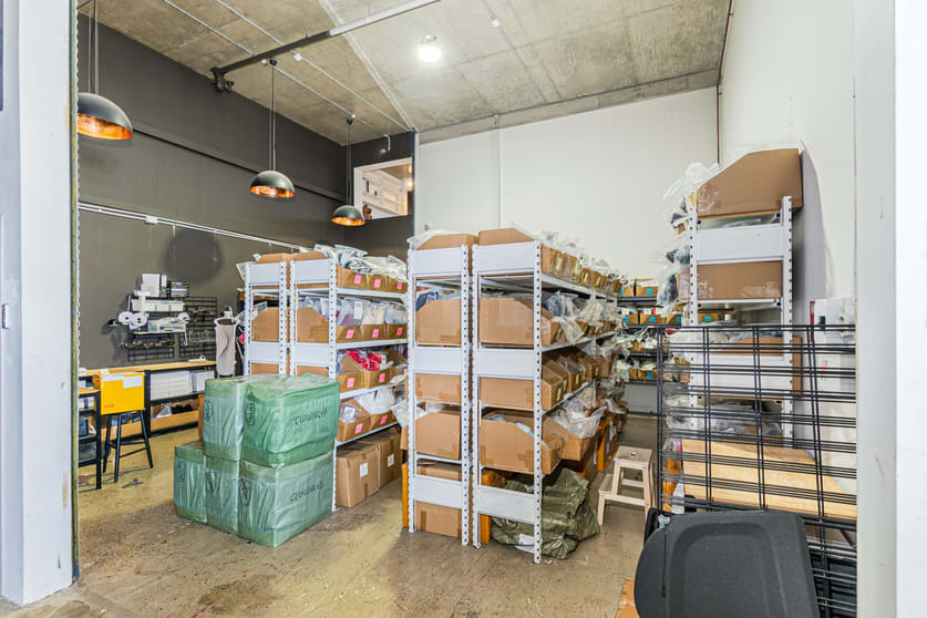 Click to view all images 2/4a Huntley Street Alexandria NSW 2015 - Image 3