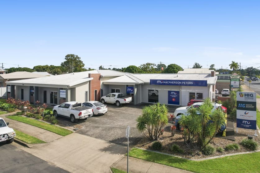 Click to view all images 3/218 Walker Street Svensson Heights QLD 4670 - Image 1