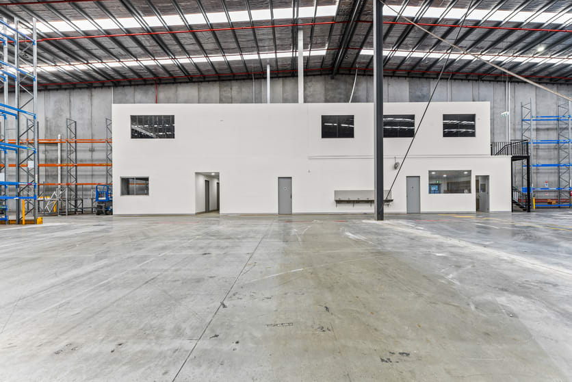 Click to view all images 955 Taylors Road Dandenong South VIC 3175 - Image 3