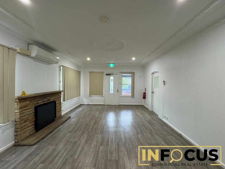 Click to view all images Penrith NSW 2750 - Image 1