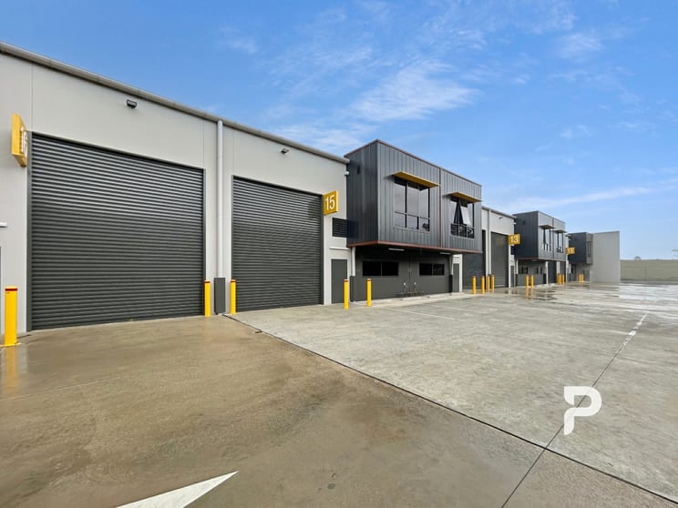 Click to view all images 15/275 Annangrove Road Rouse Hill NSW 2155 - Image 3