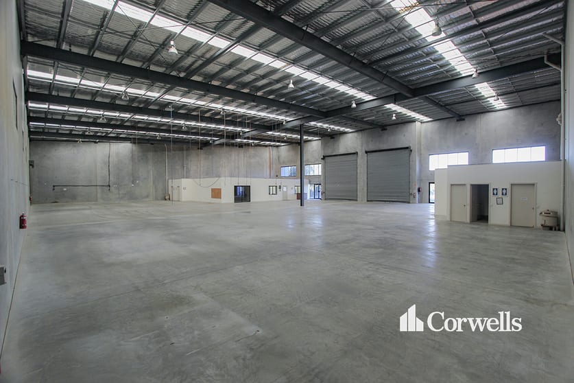 Click to view all images 33 Nealdon Drive Meadowbrook QLD 4131 - Image 2