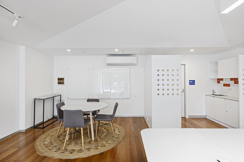 Click to view all images Shop/12 Montrose Street Hawthorn East VIC 3123 - Image 2
