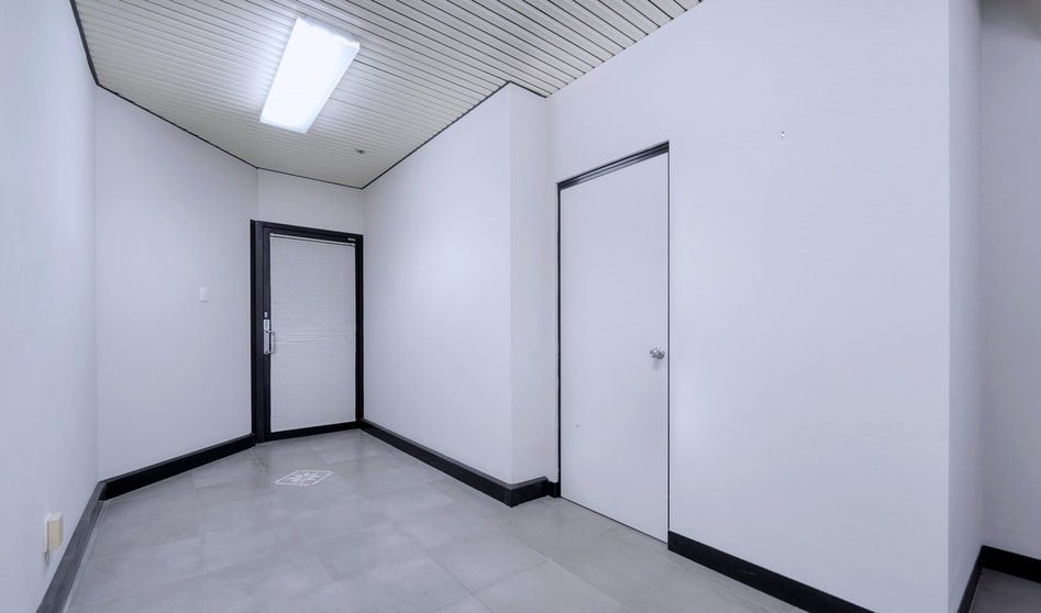 Click to view all images 26/123 Colin Street West Perth WA 6005 - Image 3