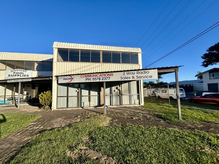 Click to view all images Unit 4/22 Mountain View Avenue Miami QLD 4220 - Image 2