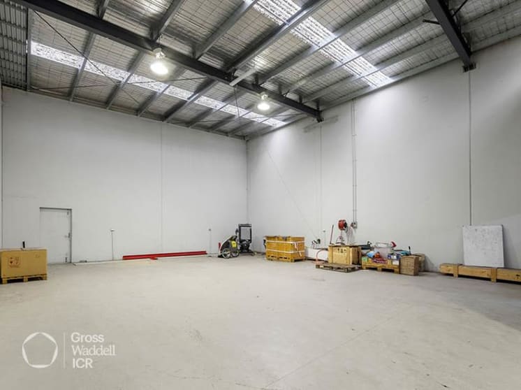 Click to view all images Unit 3, 8-20 Brock Street Thomastown VIC 3074 - Image 3