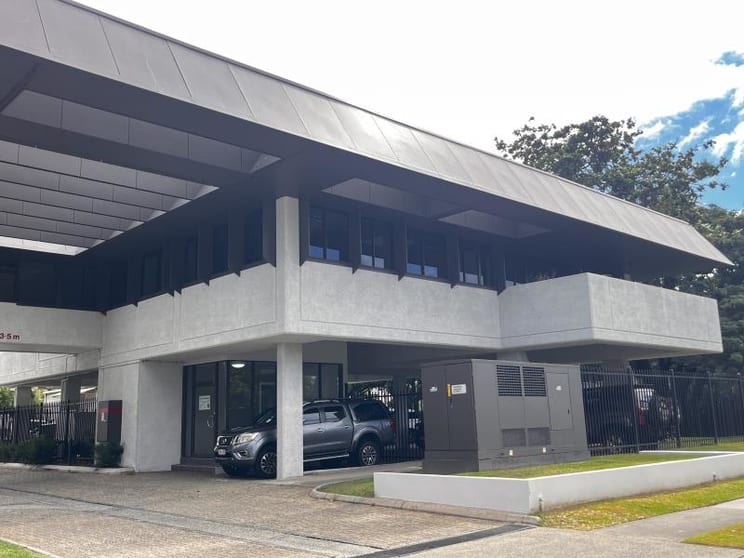 Click to view all images Level 1 Suite 1/280-286 Sheridan Street Cairns North QLD 4870 - Image 1