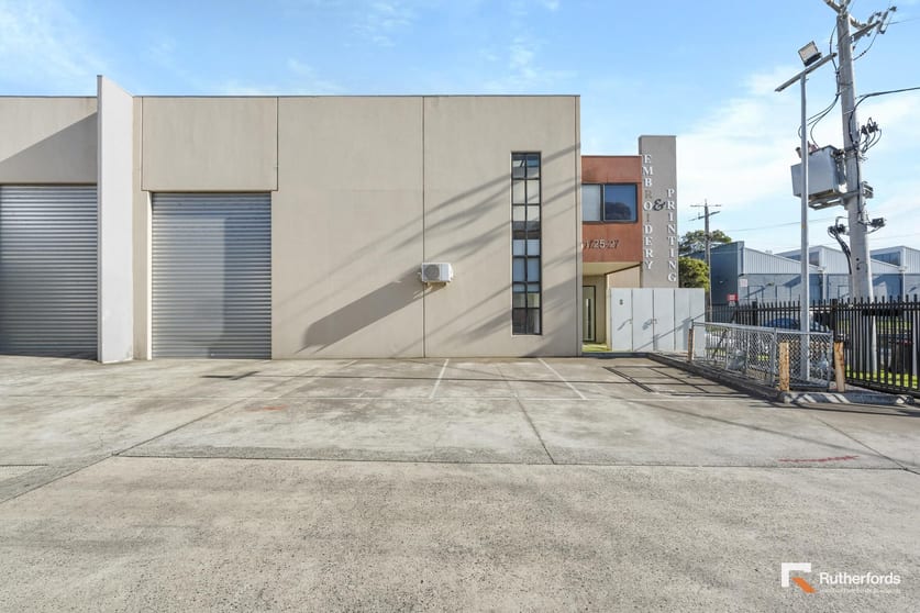 1/25-27 Hocking Street Coburg North VIC 3058 - Image 1
