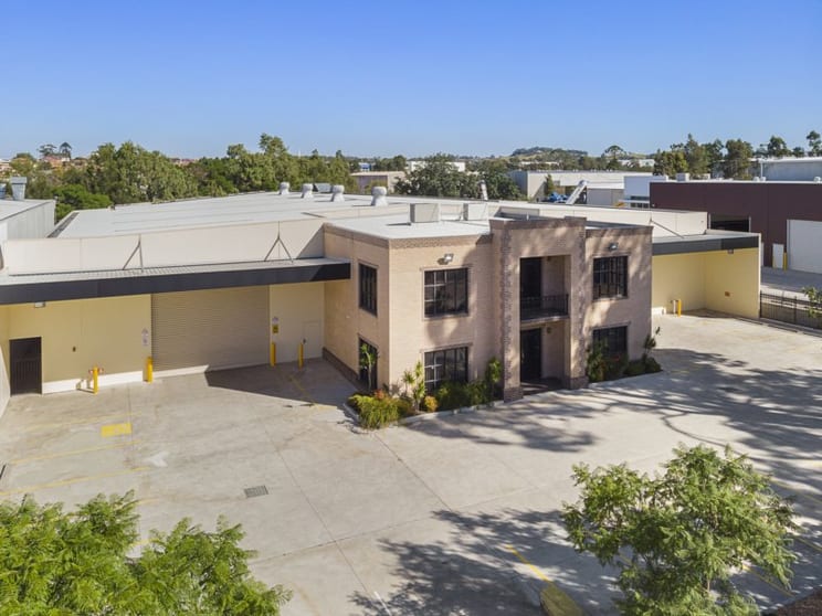 Click to view all images 23 Badgally Road Campbelltown NSW 2560 - Image 1