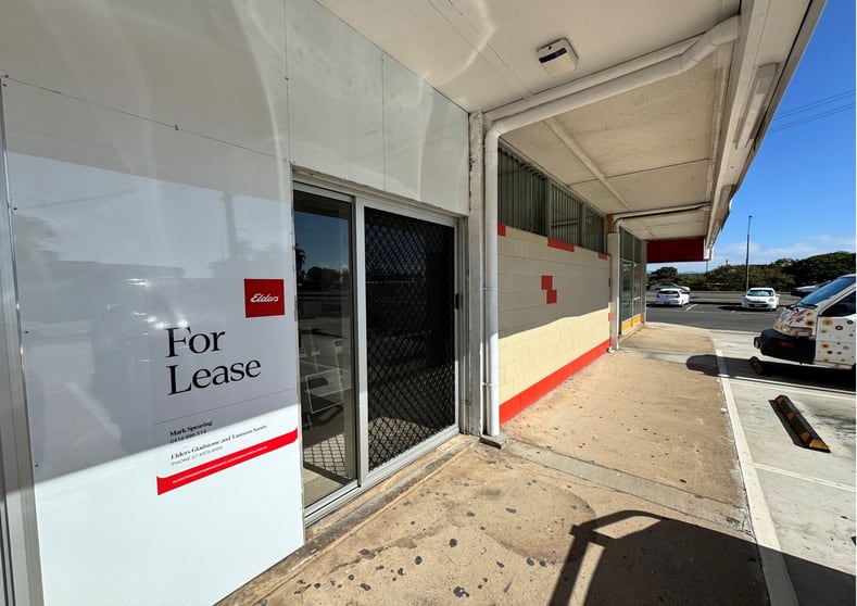 Click to view all images 2a/1 Mellefont Street West Gladstone QLD 4680 - Image 3