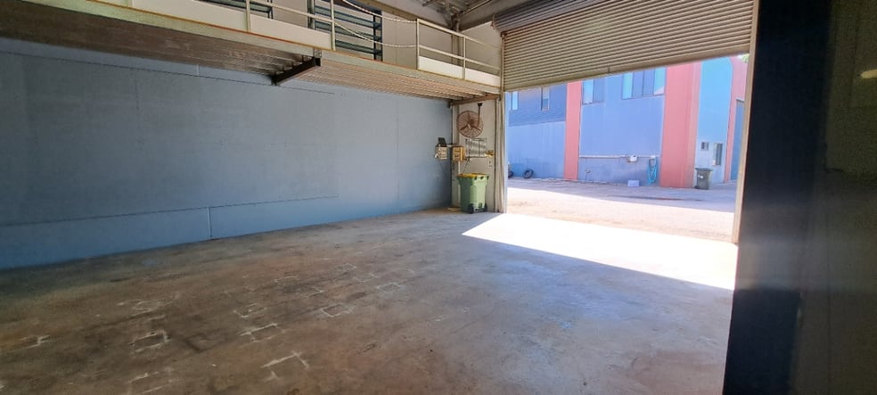Click to view all images 3/4 Livingstone Street Broome WA 6725 - Image 2