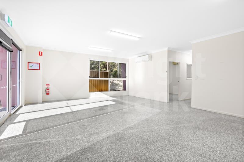 Unit 4/11 Sturt Street Parkhurst QLD 4702 - Image 3