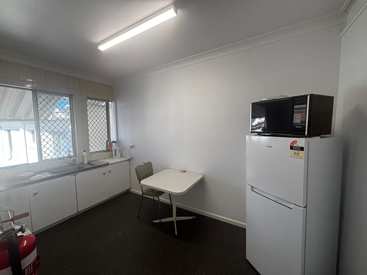 Click to view all images Suite 4/46 - 48 Wharf street Tweed Heads South NSW 2486 - Image 2