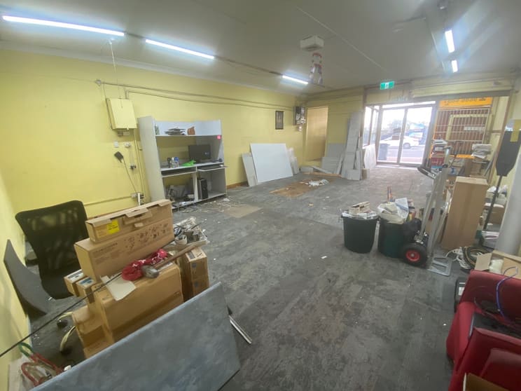 Click to view all images 5B Old Northern Road Baulkham Hills NSW 2153 - Image 3