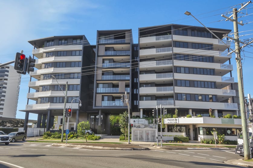 Click to view all images 100 Duporth Avenue Maroochydore QLD 4558 - Image 3