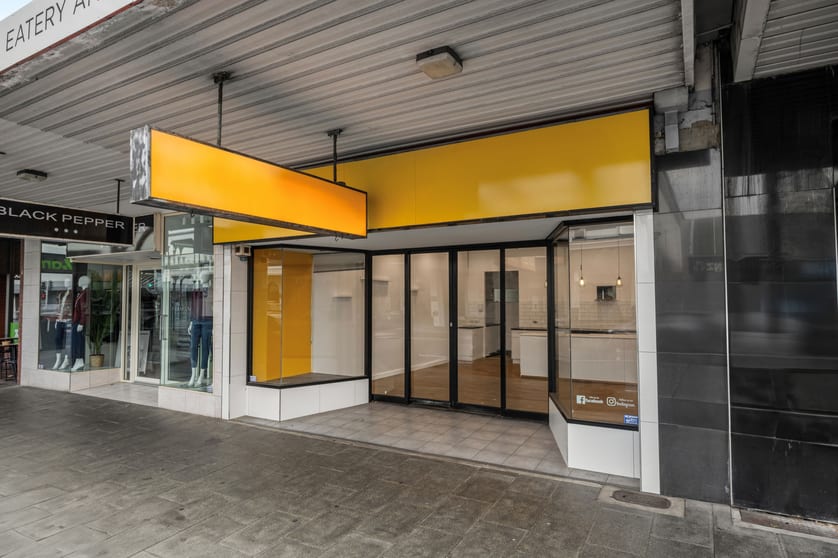 Click to view all images 7 Commercial Street West Mount Gambier SA 5290 - Image 1