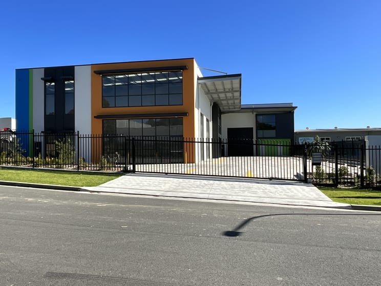 Click to view all images 12 Prosperity Close Morisset NSW 2264 - Image 1