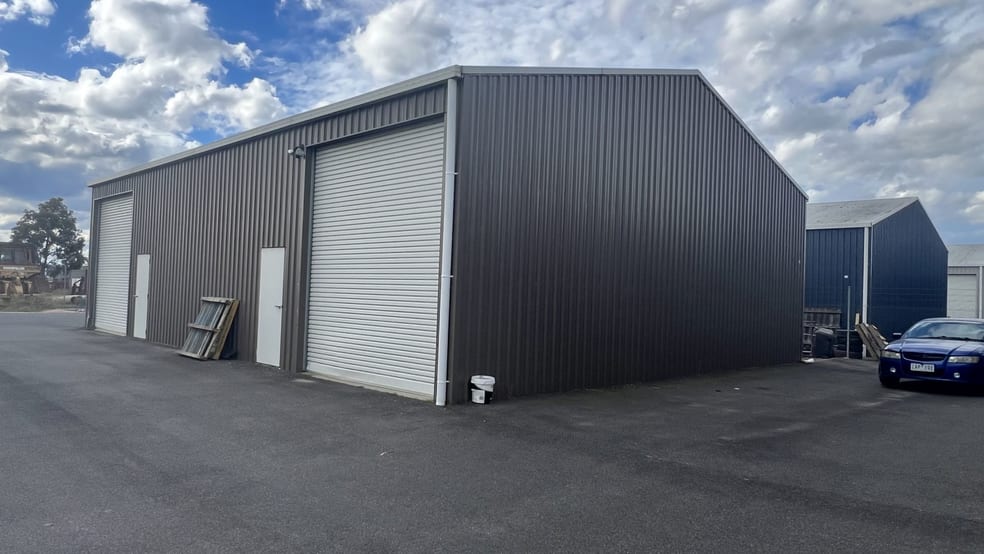 Click to view all images 7/30 Rovan Place Bairnsdale VIC 3875 - Image 2