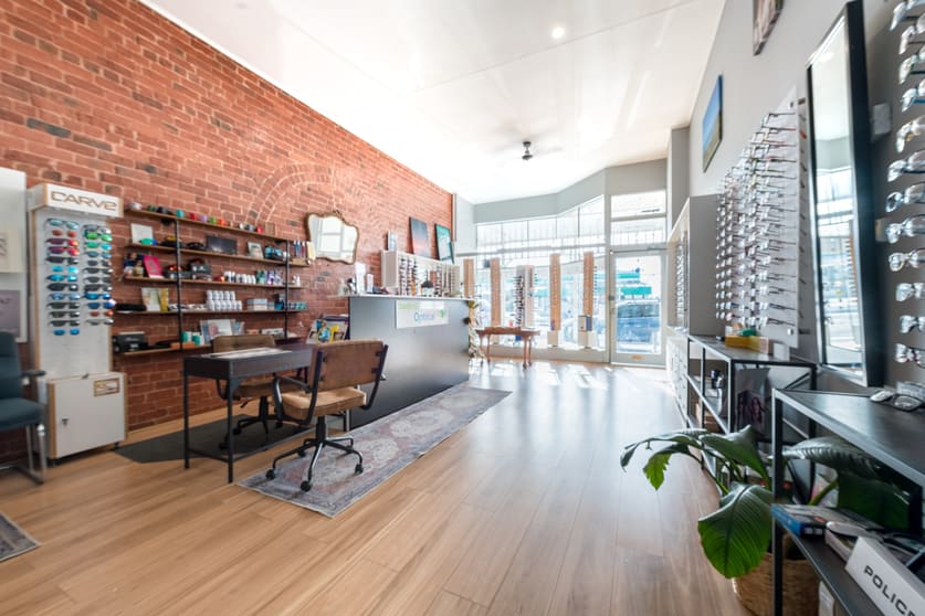 Click to view all images 7 Commercial Street Korumburra VIC 3950 - Image 2