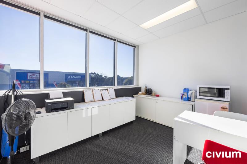 Click to view all images Unit 9/24 Iron Knob Street Fyshwick ACT 2609 - Image 3