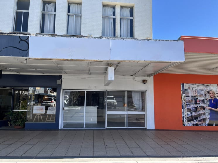Click to view all images Shop 1/325-337 Ruthven Street Toowoomba City QLD 4350 - Image 1
