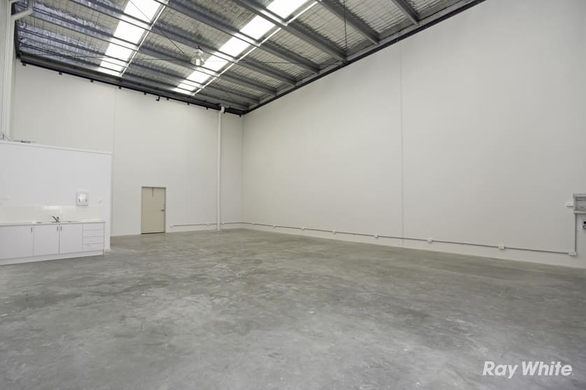 Click to view all images 9/54 Smith Road Springvale VIC 3171 - Image 3