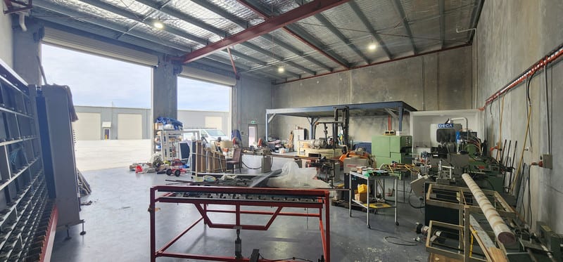Click to view all images Unit 2/5a Michigan Road Kelso NSW 2795 - Image 2